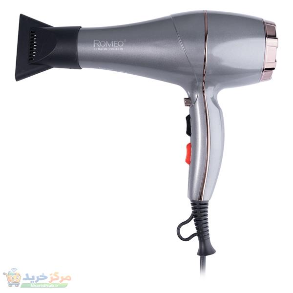 سشوار حرفه‌ای 2200 وات رومئو مدل RM-5858، موتور AC، وزن 450 گرم، المنت فلز، دارای سری متمرکز‌کننده باریک با ویژگی صاف‌کنندگی، حجم‌دهندگی، با قابلیت تنظیم دما، باد سرد